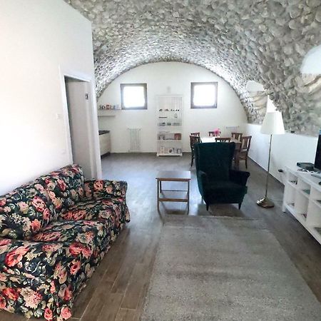 Rustico Di Charme - Le Colline Di Bardolino Villa Luaran gambar