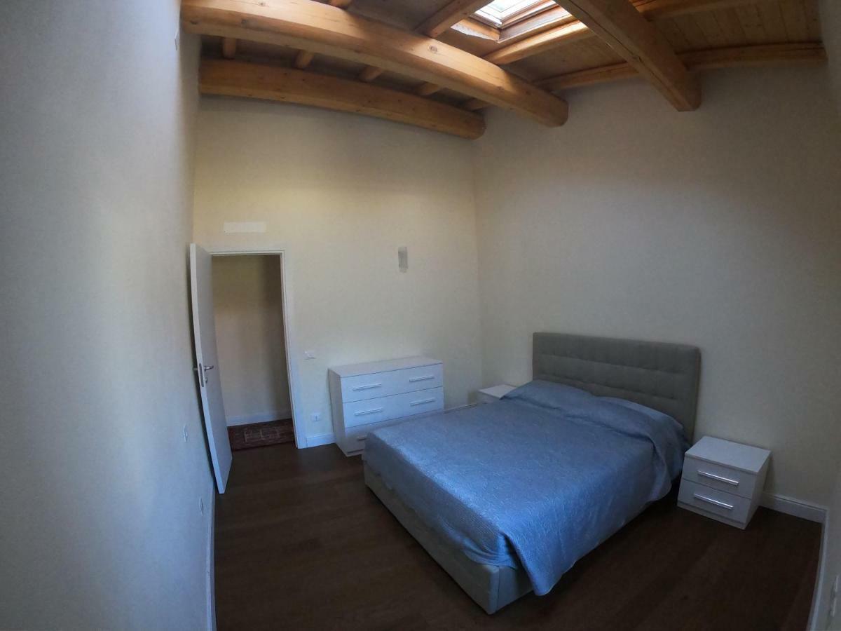 Rustico Di Charme - Le Colline Di Bardolino Villa Luaran gambar