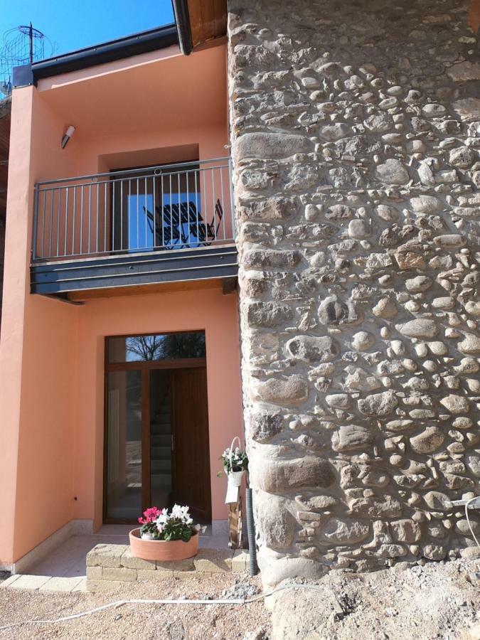 Rustico Di Charme - Le Colline Di Bardolino Villa Luaran gambar